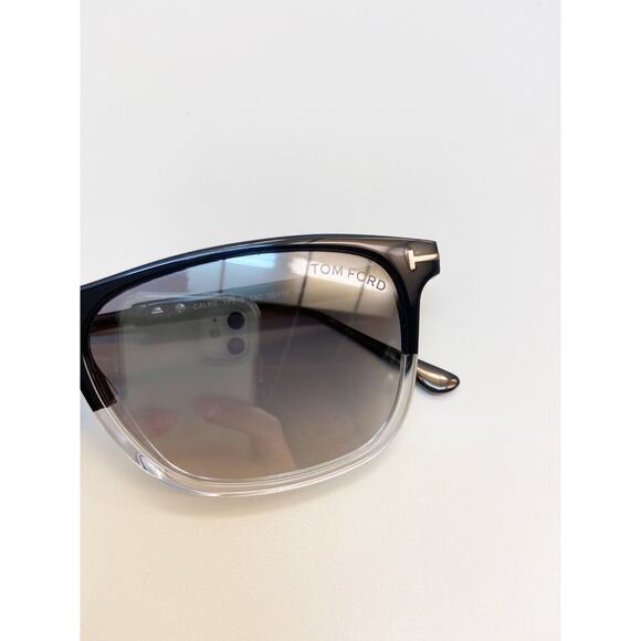 Authentic Tom Ford FT 0813 Caleb Black Ruthenium/smoke Gradient - Picture 4 of 8